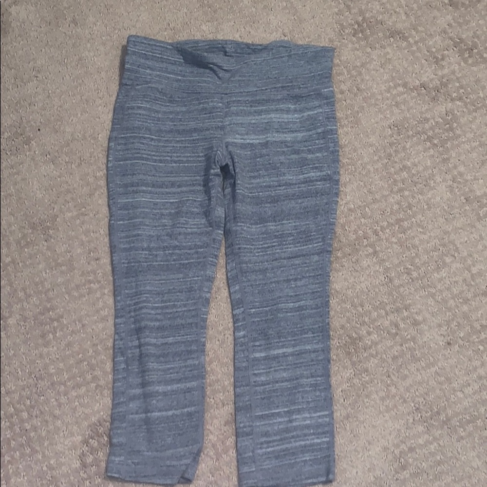 Gap workout leggings